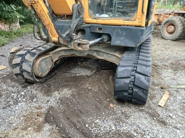 Gummiketten 450x83,5x74 für Hyundai Robex 80CR.9