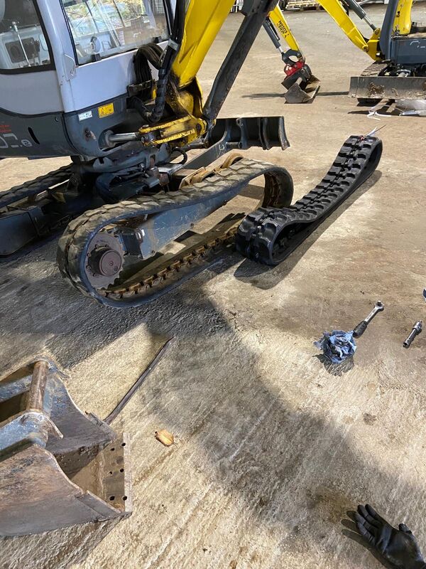 Gummiketten 230x96x36 für Wacker Neuson 1703