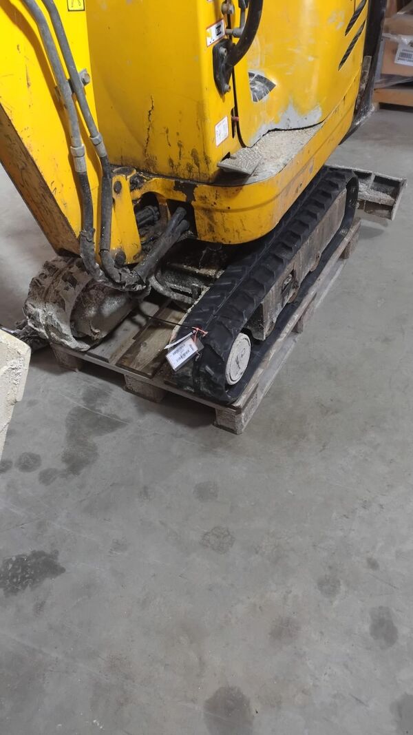 Gummiketten 180x72x37 für JCB 8010 CTS