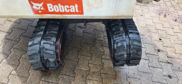 Gummiketten 230x72x45 für Bobcat 320