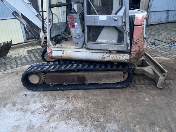 Gummiketten 350x52,5x86 für Takeuchi TB035