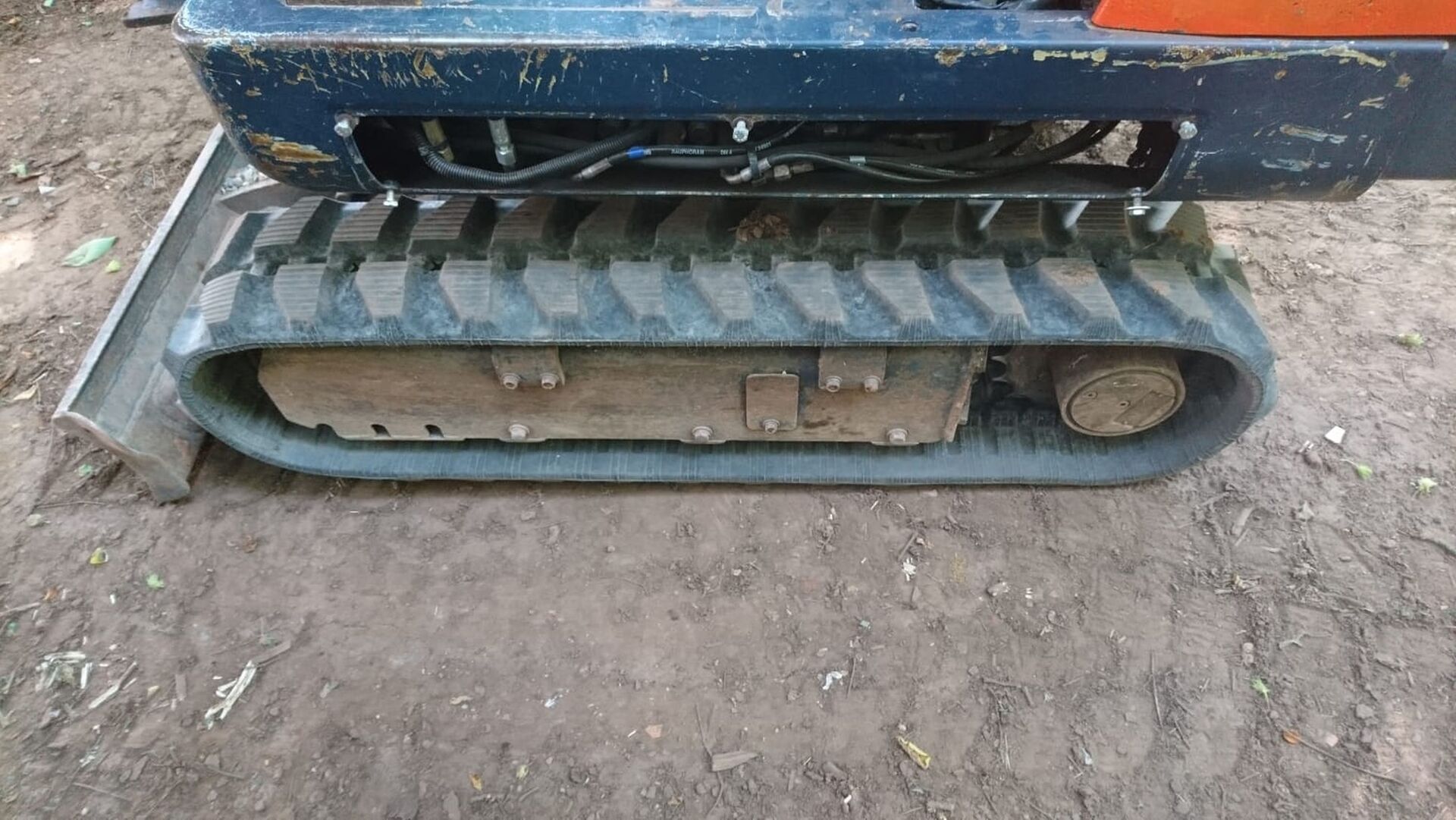 Gummiketten für KUBOTA KX61.3 ab 542,00 EUR Gummiketten für KUBOTA KX61.3 ab 542,00 EUR